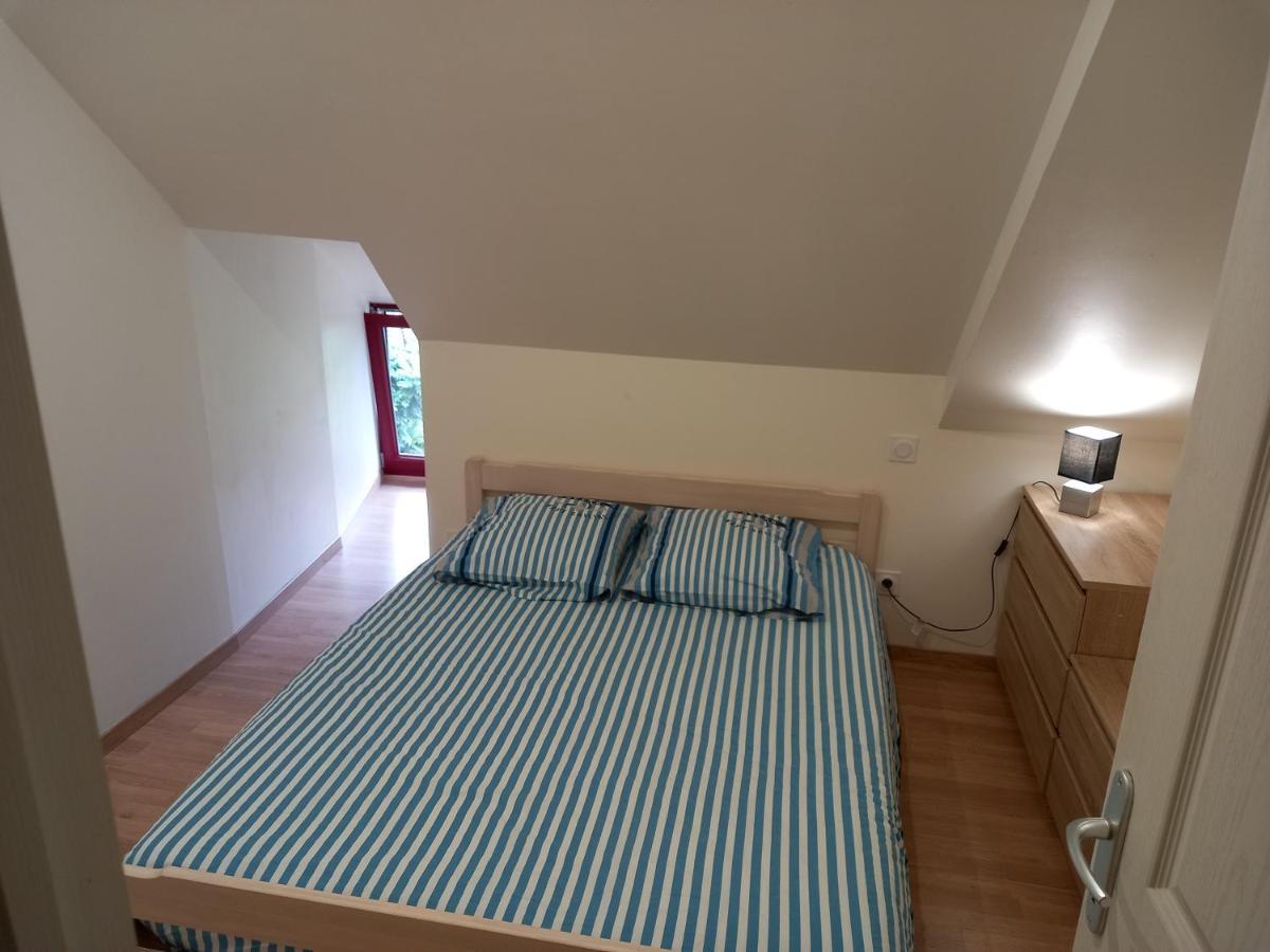 Вилла Chez Jojo A St Fraimbault Saint-Fraimbault-de-Prieres Экстерьер фото